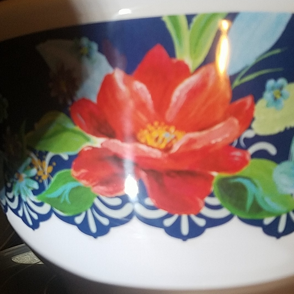 3 pc. Serving Bowl Set w/lids, Spring Bouquet - Picture 4 of 7
